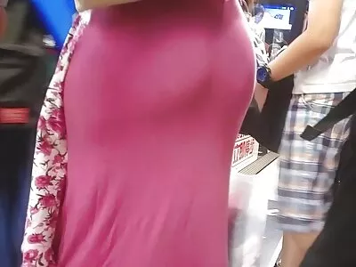 អស្ចារ្យបីជាមួយ MILF