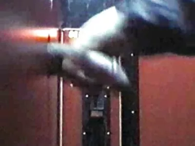 Blowjob ពី brunette MILF និងការរួមភេទតាមរន្ធគូថ