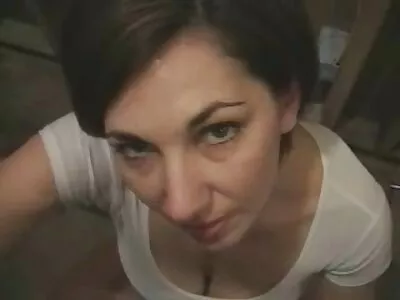 Hot Latina រវល់ជាមួយមាន់ធាត់